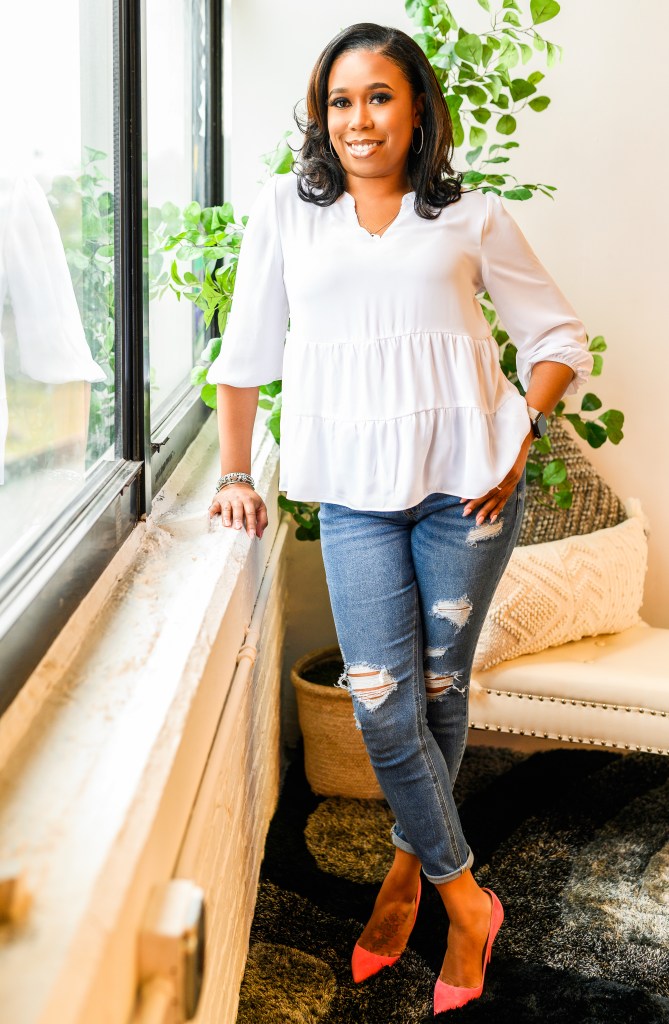She's Pretty and Black Owned: Meet DaJonese